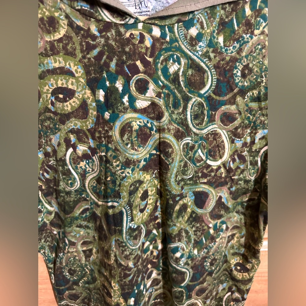 INC International | Green Tea Leaf Camouflage Pattern Play Hoodie T-Shirt | Sz:S - Picture 11 of 14